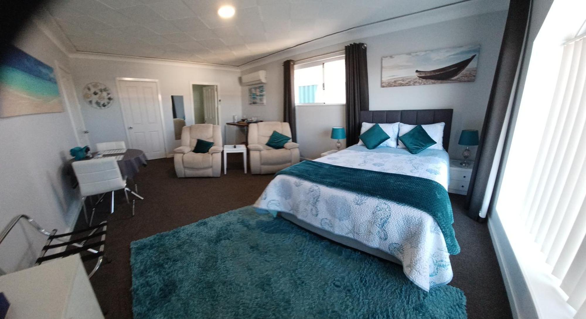 Palm Beach Guest House Rockingham Exterior photo